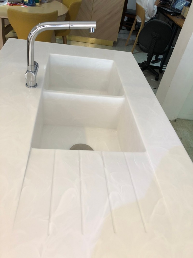 Đá ốp bàn bếp