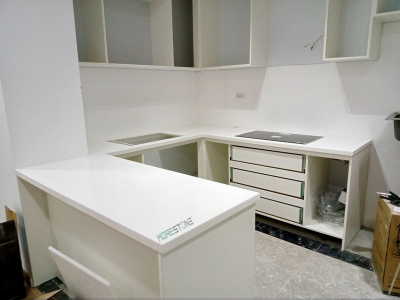 Thi công đá bàn đảo bếp