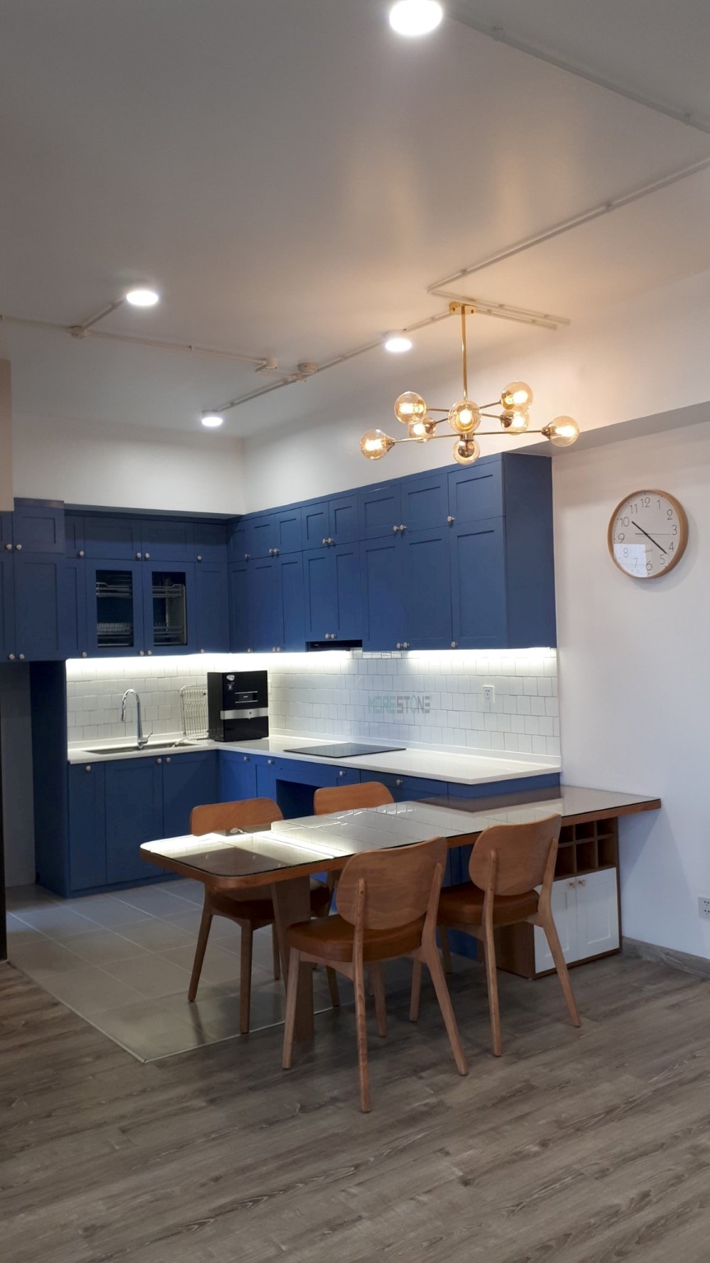 Đá ốp bàn bếp