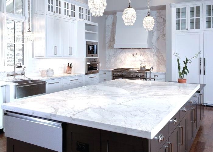 Đá ốp bếp vân mây