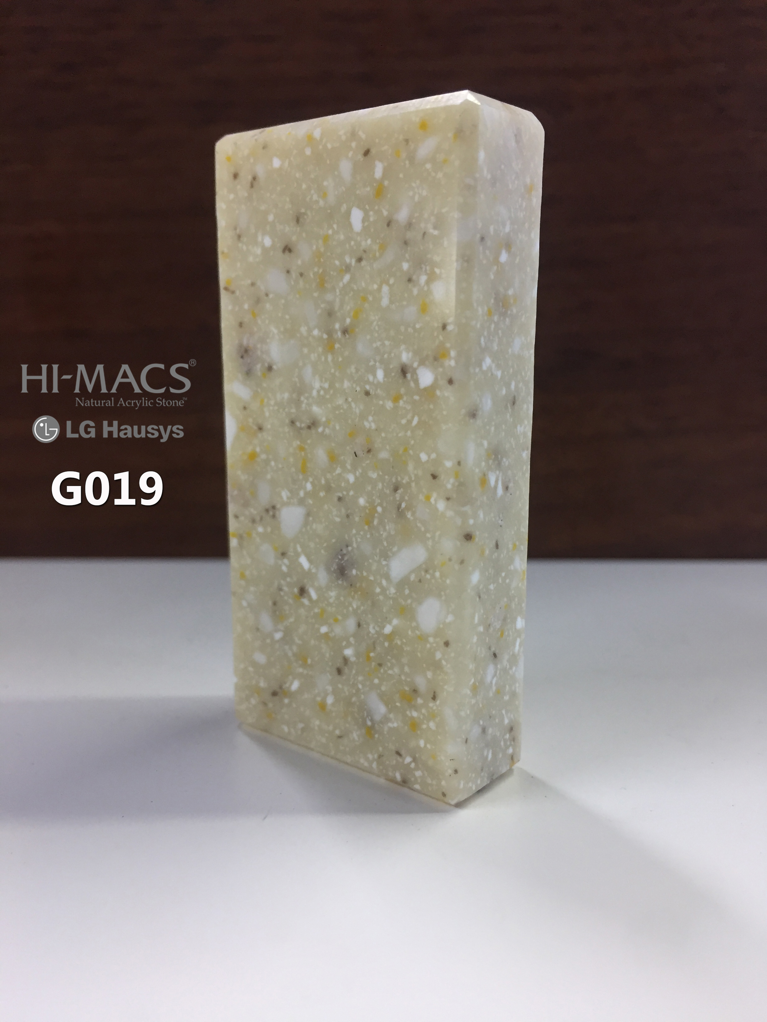 Đá ốp nhà tắm Hi-Macs G019