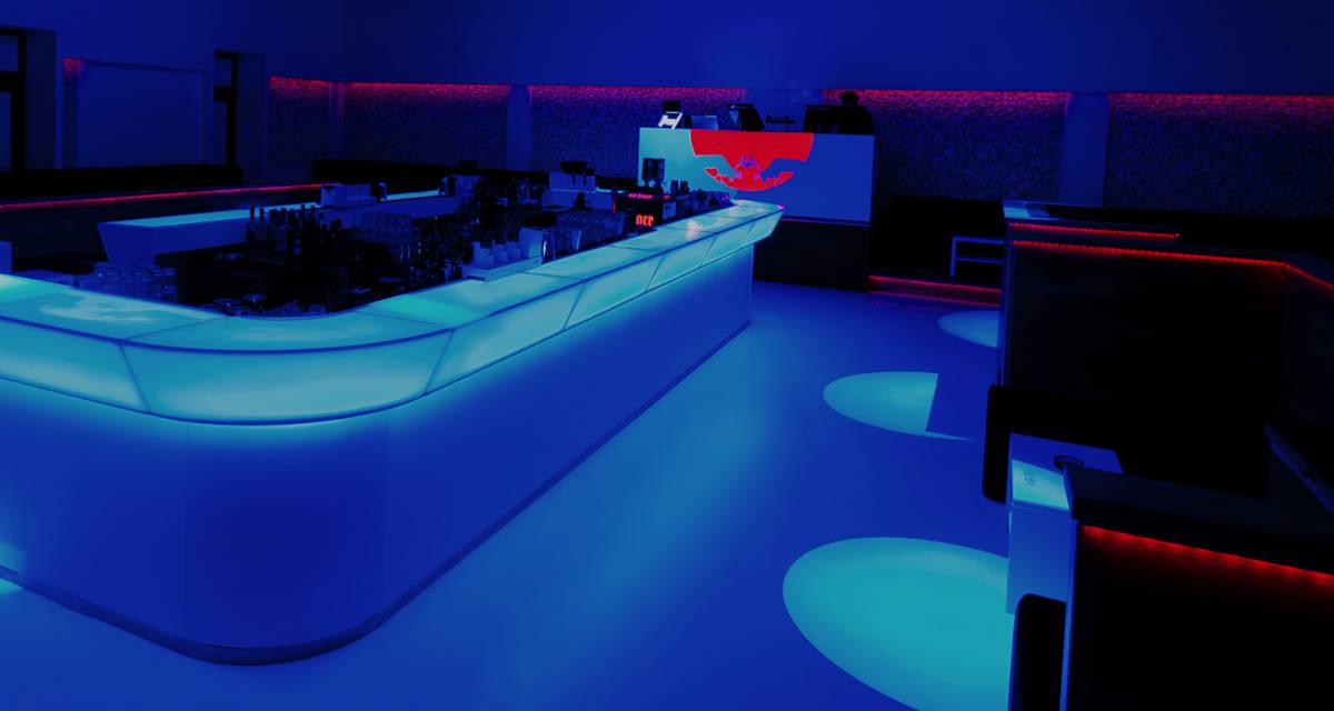 da-nhan-tao-quay-bar...