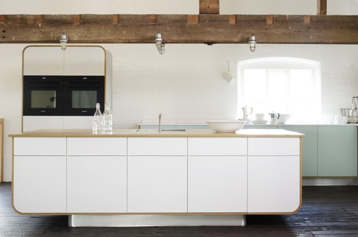 Mua đá nhân tạo ở đâu thì uy tín?