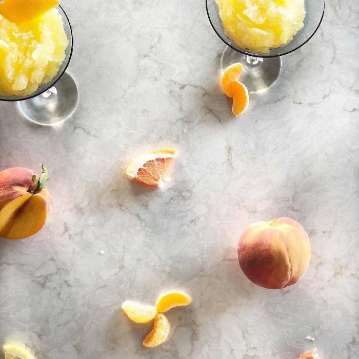 Bộ sưu tập đá nhân tạo solid và ứng dụng