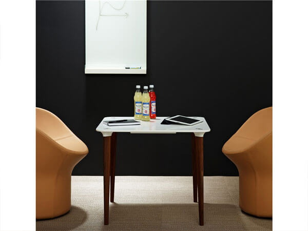 Bàn ăn mặt đá nhân tạo Solid Surface