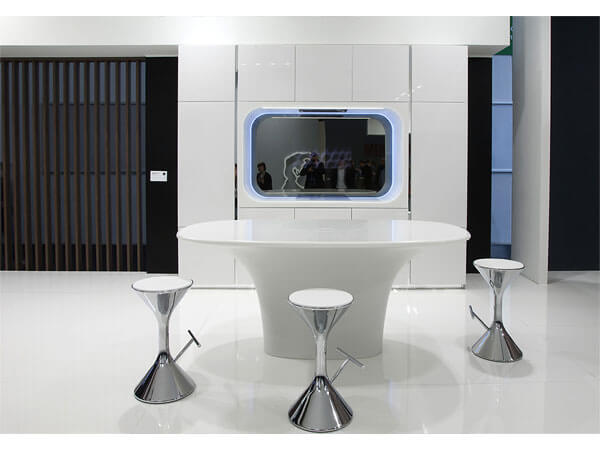 Bàn ăn mặt đá nhân tạo Solid Surface