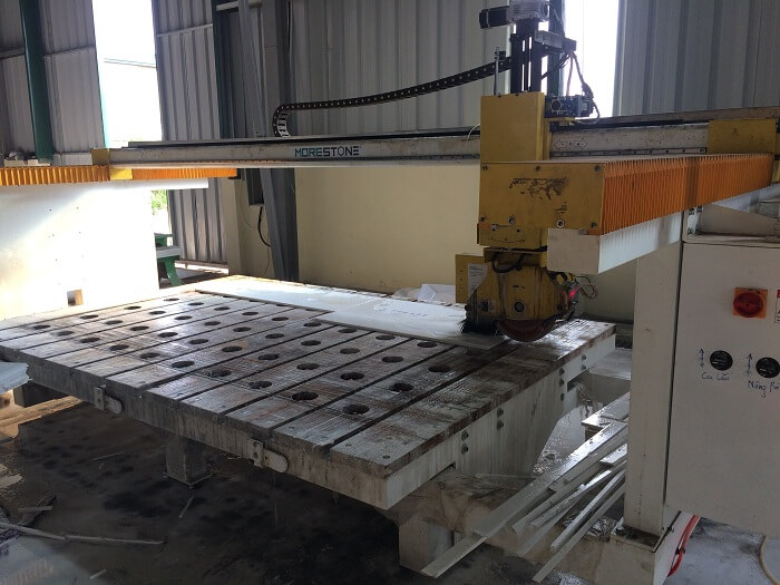 xưởng đá Morestone